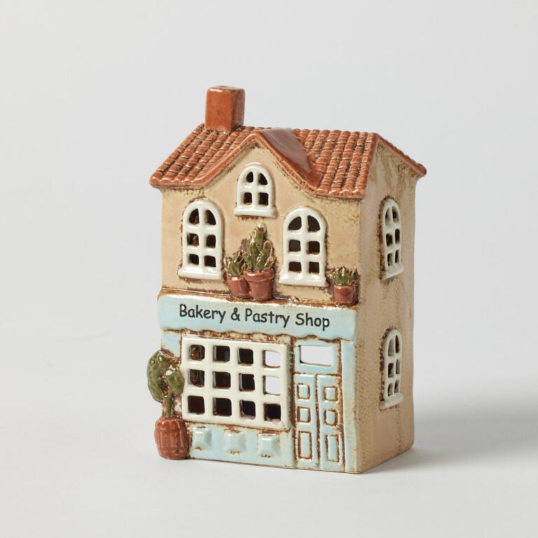 Bakery & Pastry Shop Tealight House (Pilbeam)