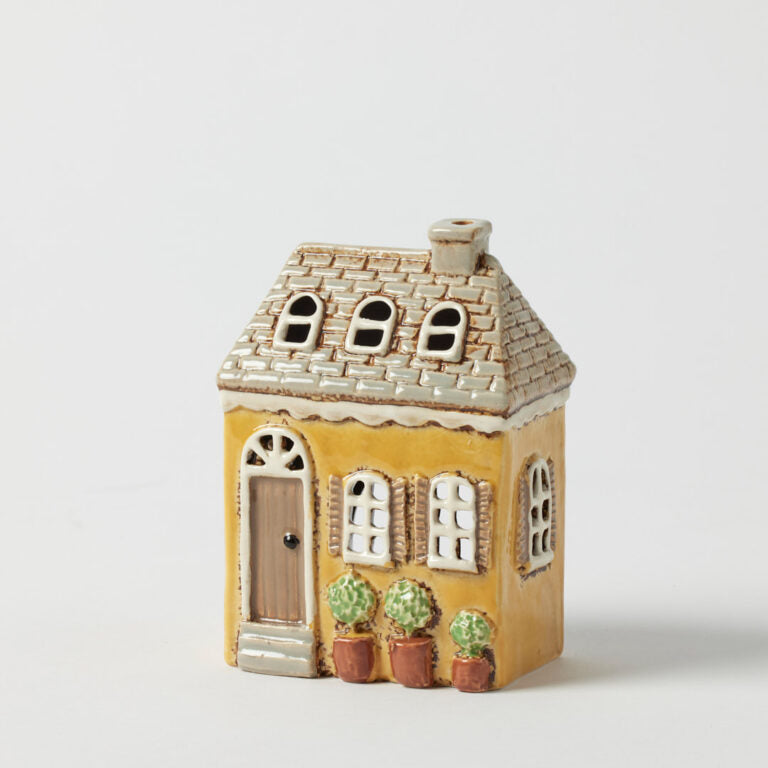 Wiltshire Tealight House (Pilbeam)