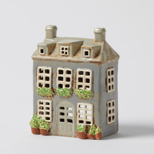 The Manor Tealight House (Pilbeam)