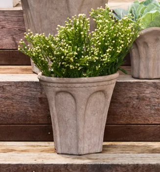 Terra Arc Planter