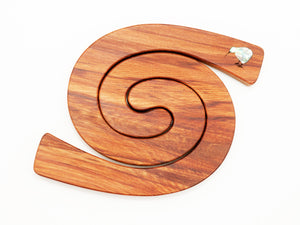 KAURI/RIMU 2 IN 1 TABLE MAT WITH PAUA