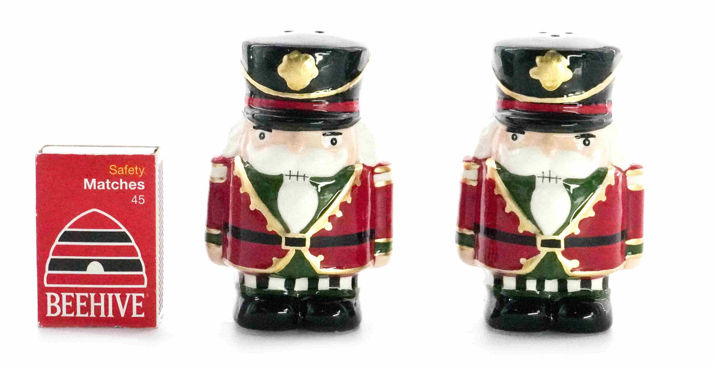 NUTCRACKER S & P Set
