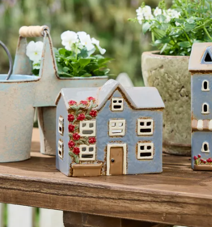 Devon Peak Tea Light Cottage Cornflour