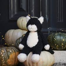 Checkers The Cat by Nana Huchy