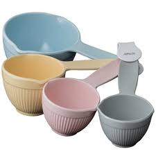 AVANTI Ribbed Measuring Cups