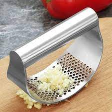 AVANTI Garlic Press Rocker